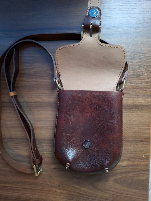 Poșetă din piele veritabilă hand-made