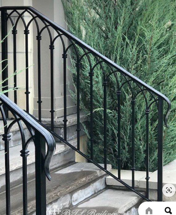 Перила для дома.