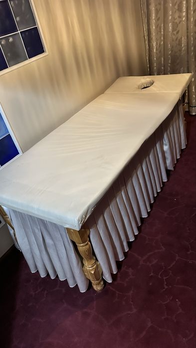 Массажный стол, деревянный