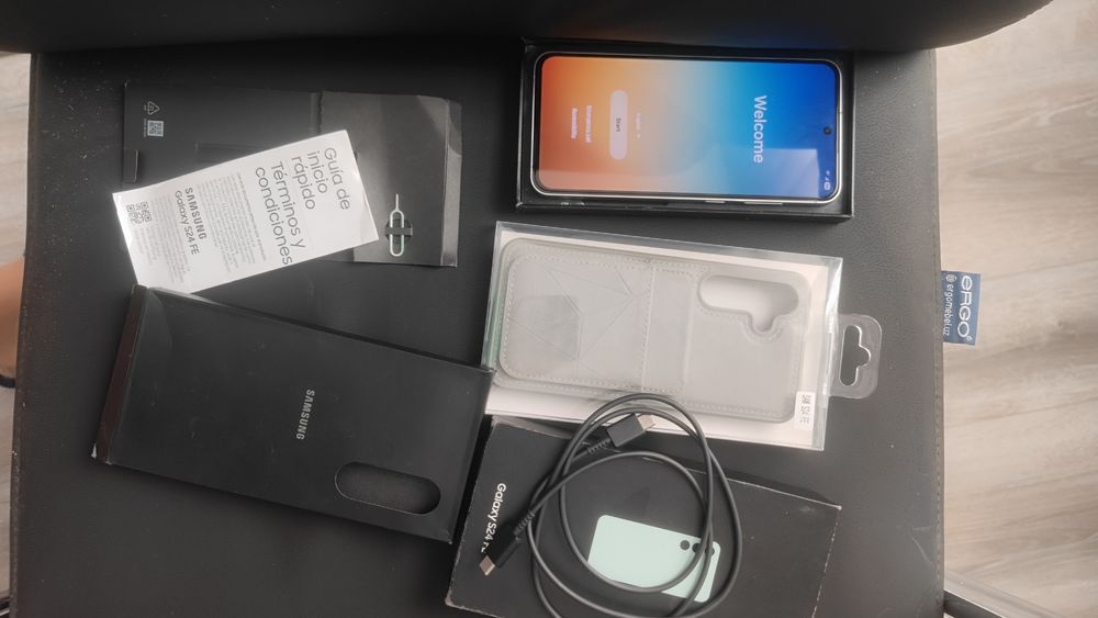 Samsung s 24 Fe новый полный комплект продажа или обмен есть Xiaomi mi