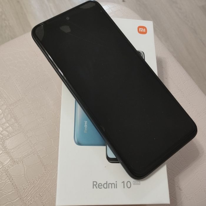 Продам смартфон Redmi 10
