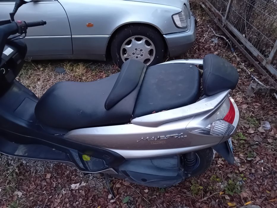 Скутер Ямаха Маджести 400