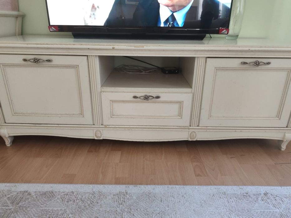 Тумба под телевизор пр Италия