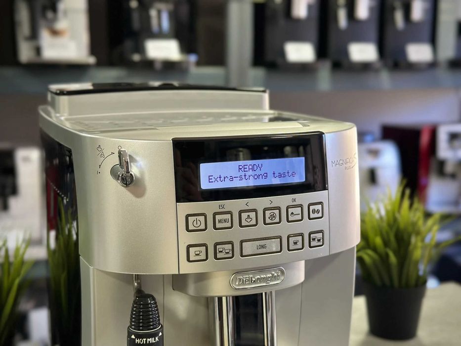 Кафемашина DeLonghi Magnfica S Plus