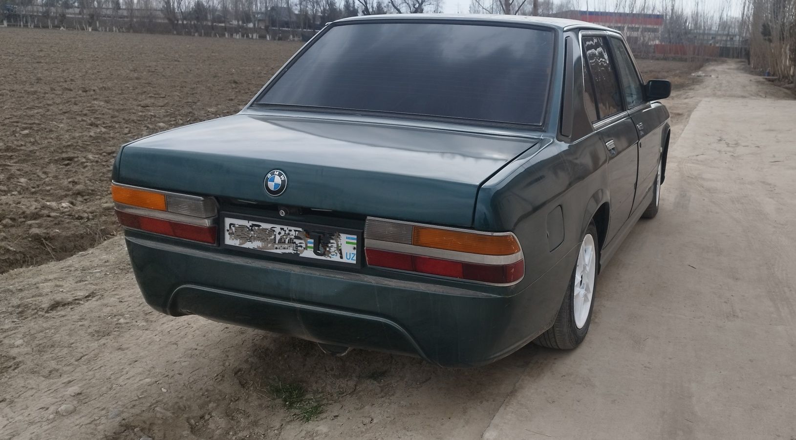 BMW E 528.  100 tali  metan