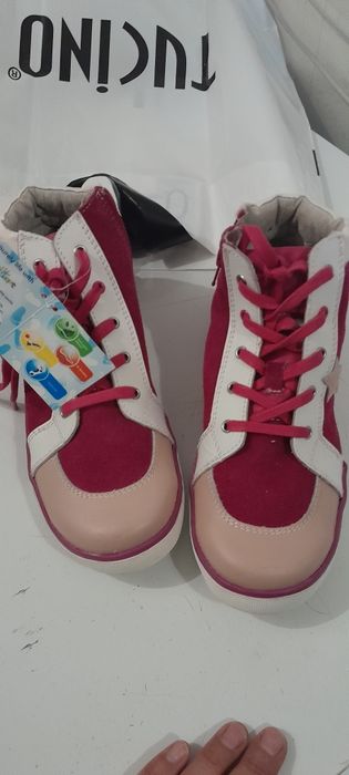 Продам ботинки 36 размер