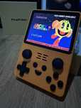 Продается Игровая приставка Powkiddy RGB20S портативная, ретро