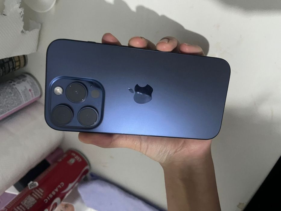 Айфон 15 Про продается.