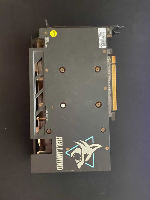 Radeon 6600 XT 8GB Hellbound