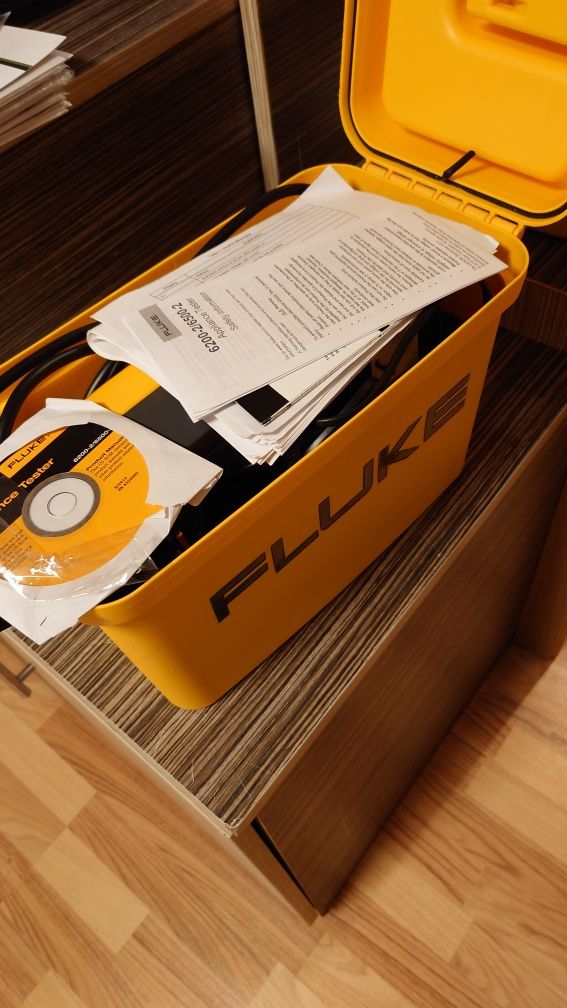 FLUKE 6200-2 Portable Appliance tester