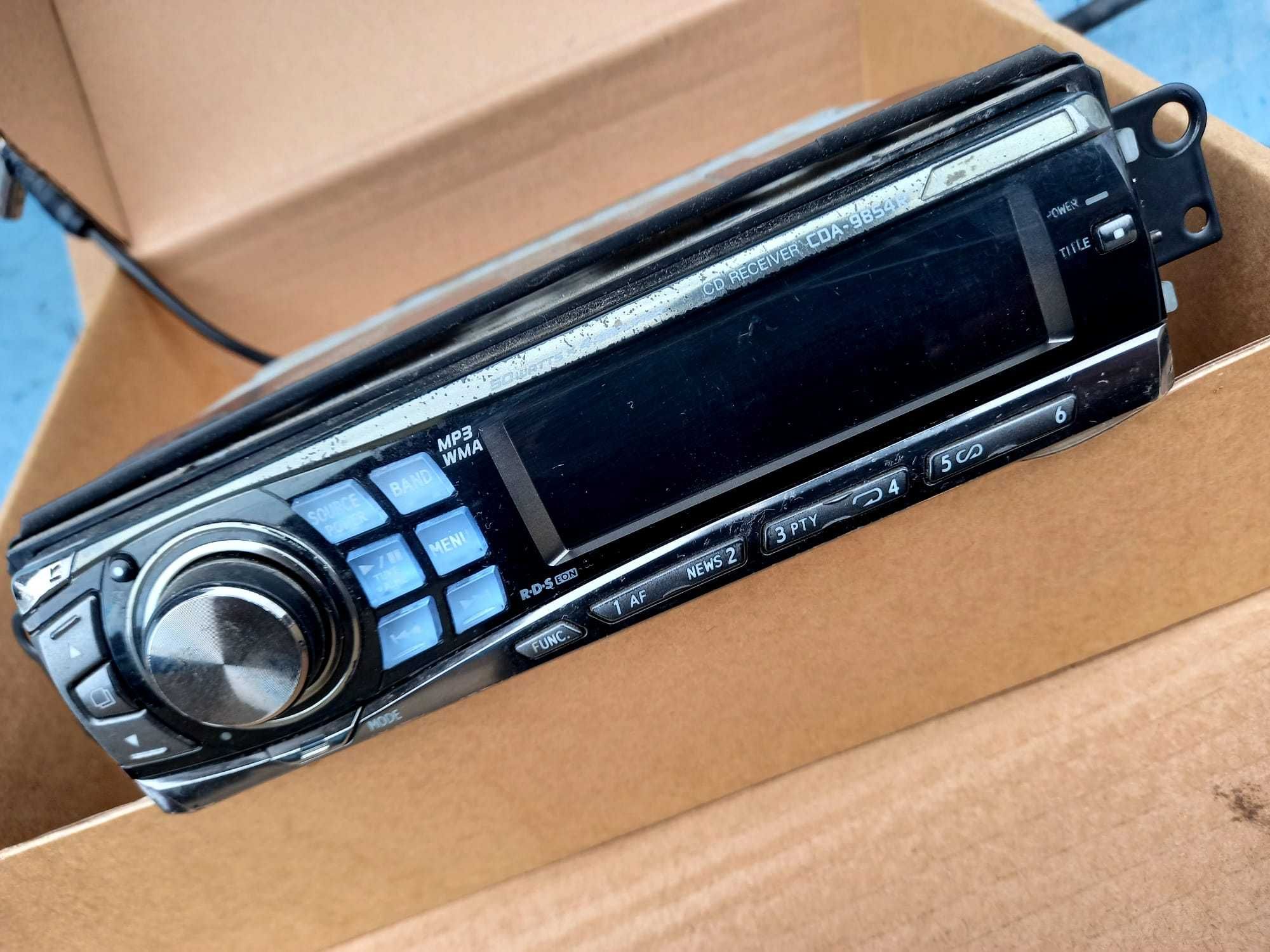 Radio CD Player auto MP3, ALPINE CDA9854R stare foarte buna.