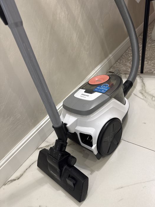 Продаю пылесос, в хорошем состоянии