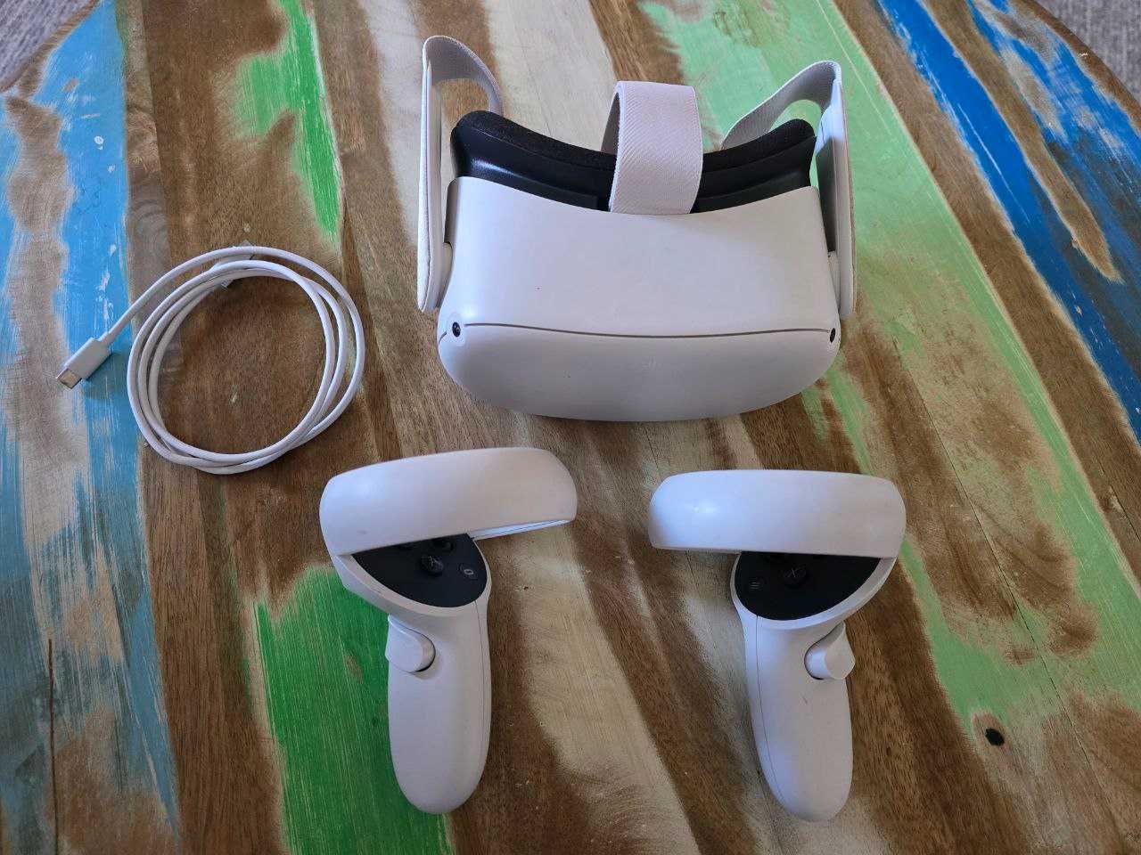 ochelari VR folositi  imecabil si geanta de transport