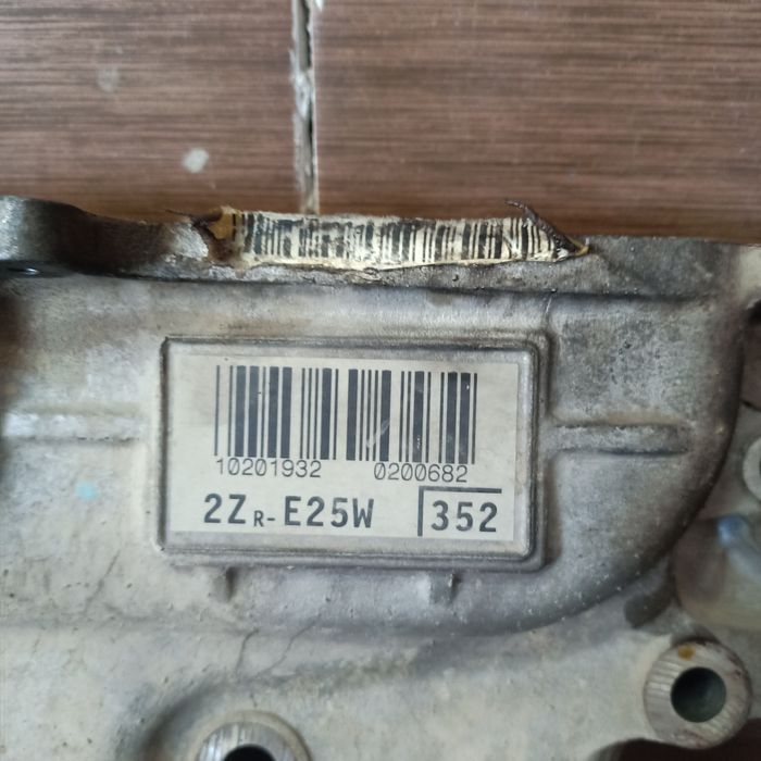 Тойота короланың моторы и радиаторы