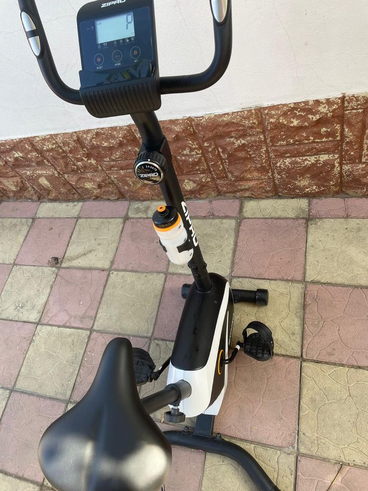 Vand bicicleta fitness