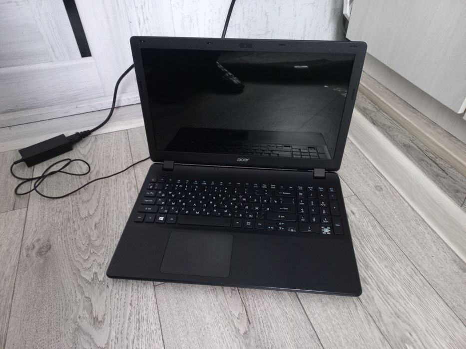 Продам ноутбук Acer Aspire ES1-531/ Celeron N3060/DDR3 4GB /HDD 500GB