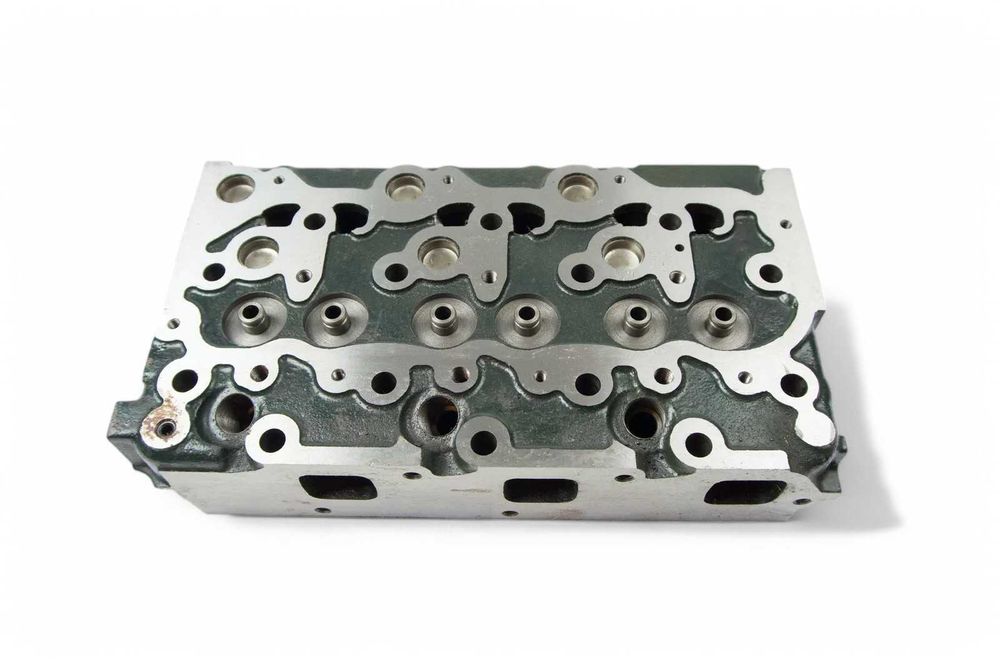 Chiuloasa (chiulasa) motor Kubota D1503 D1703 D1803