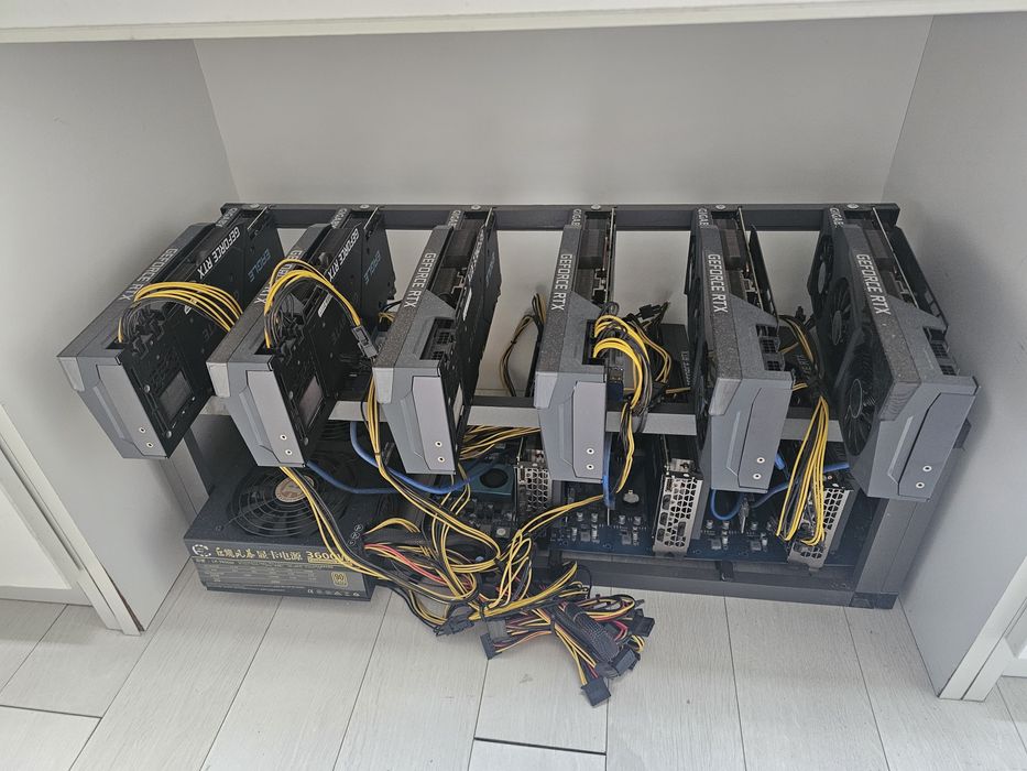 Майнинг риг / 9 х GeForce RTX 3080 EAGLE OC 10G