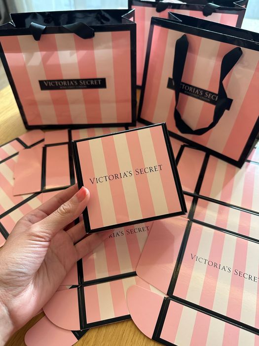 Кутийка Victoria’s Secret