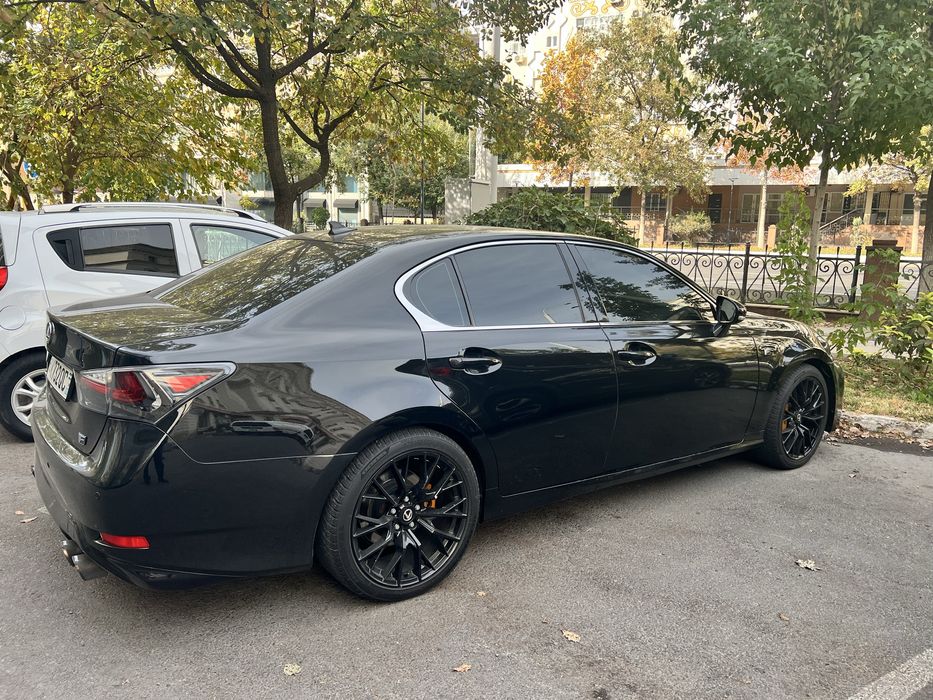 Lexus GS 350 f-sport рестайл