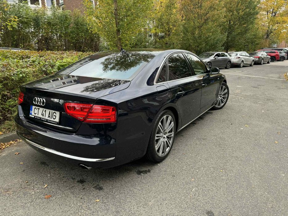 Audi a8 long  2011 / matrix Variante