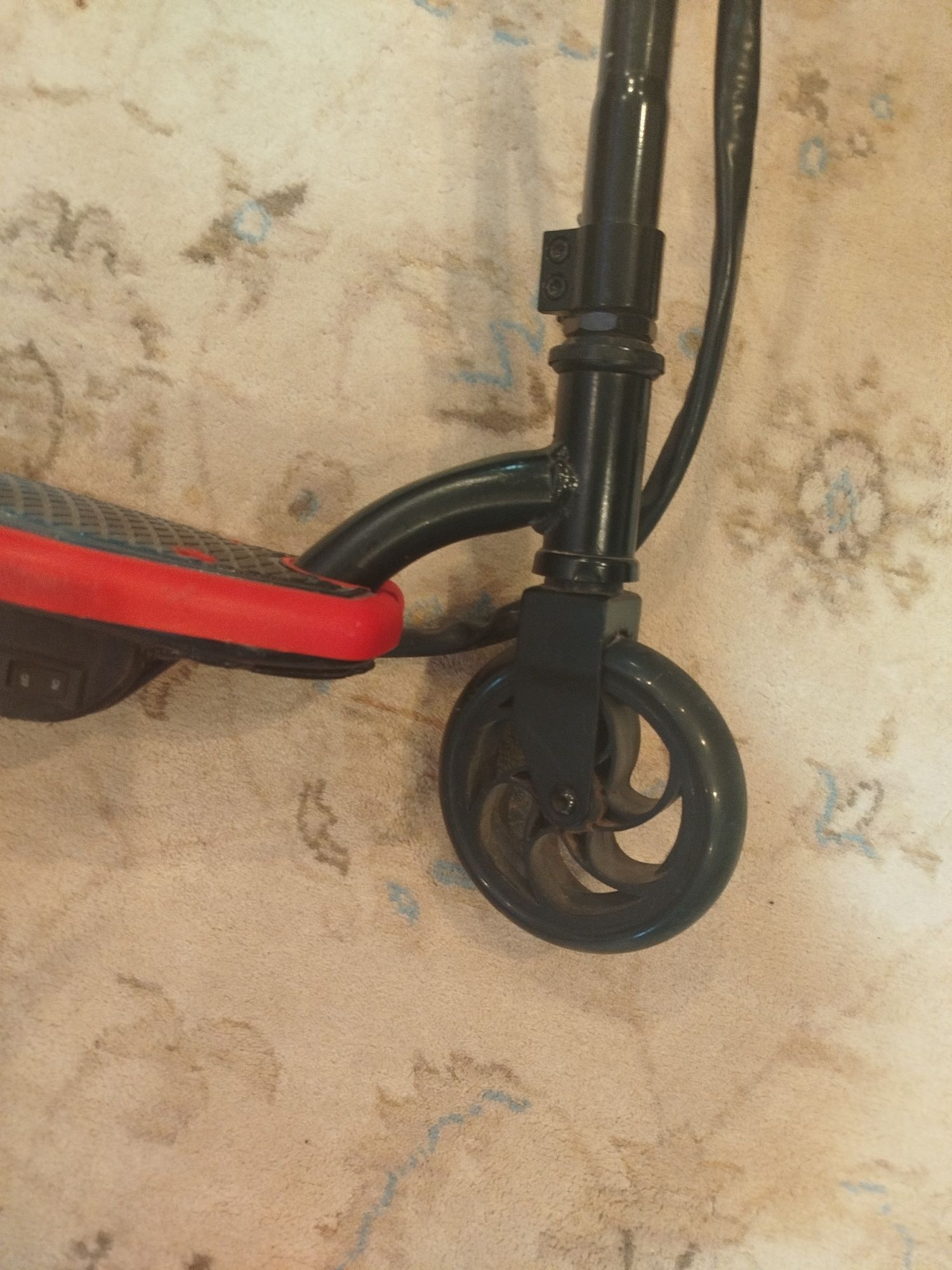 Vând trotinetă electrică pentru copii/adulți E-SCOOTER Born to ride