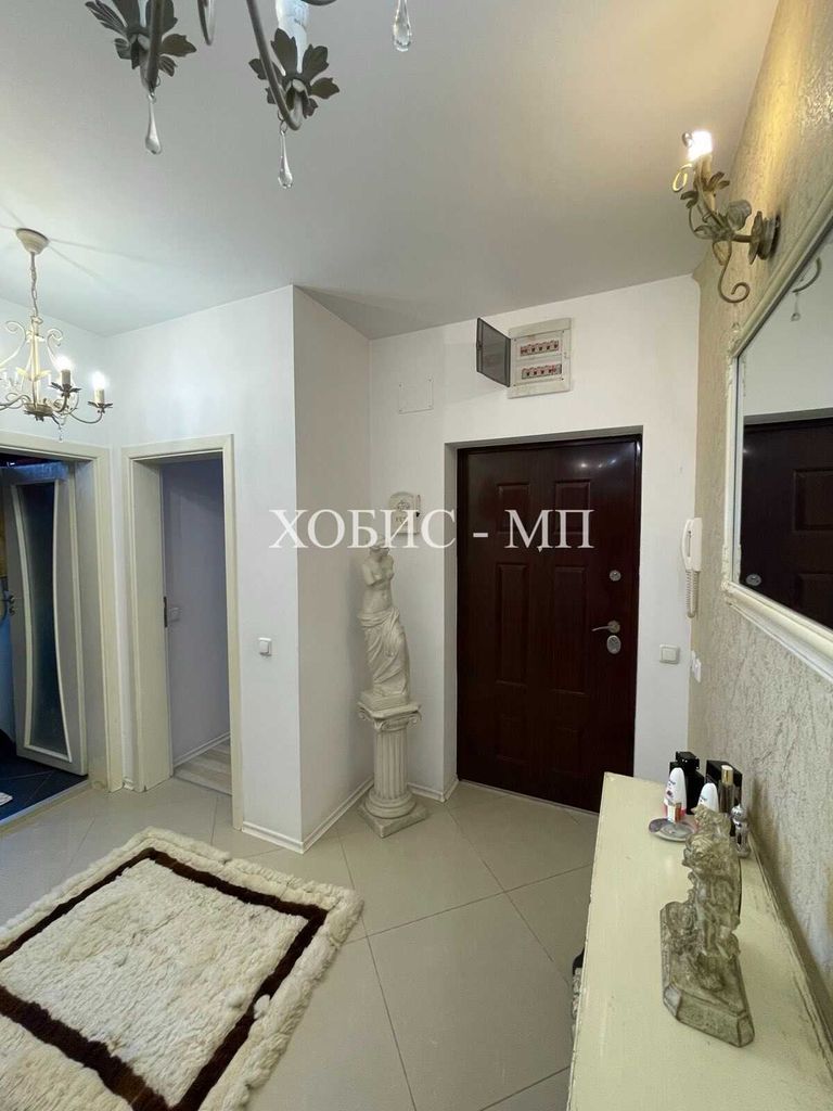 Продава се Тристаен апартамент в Пловдив, Център - 105 кв.м за 1858 €/кв.м - Снимка #6