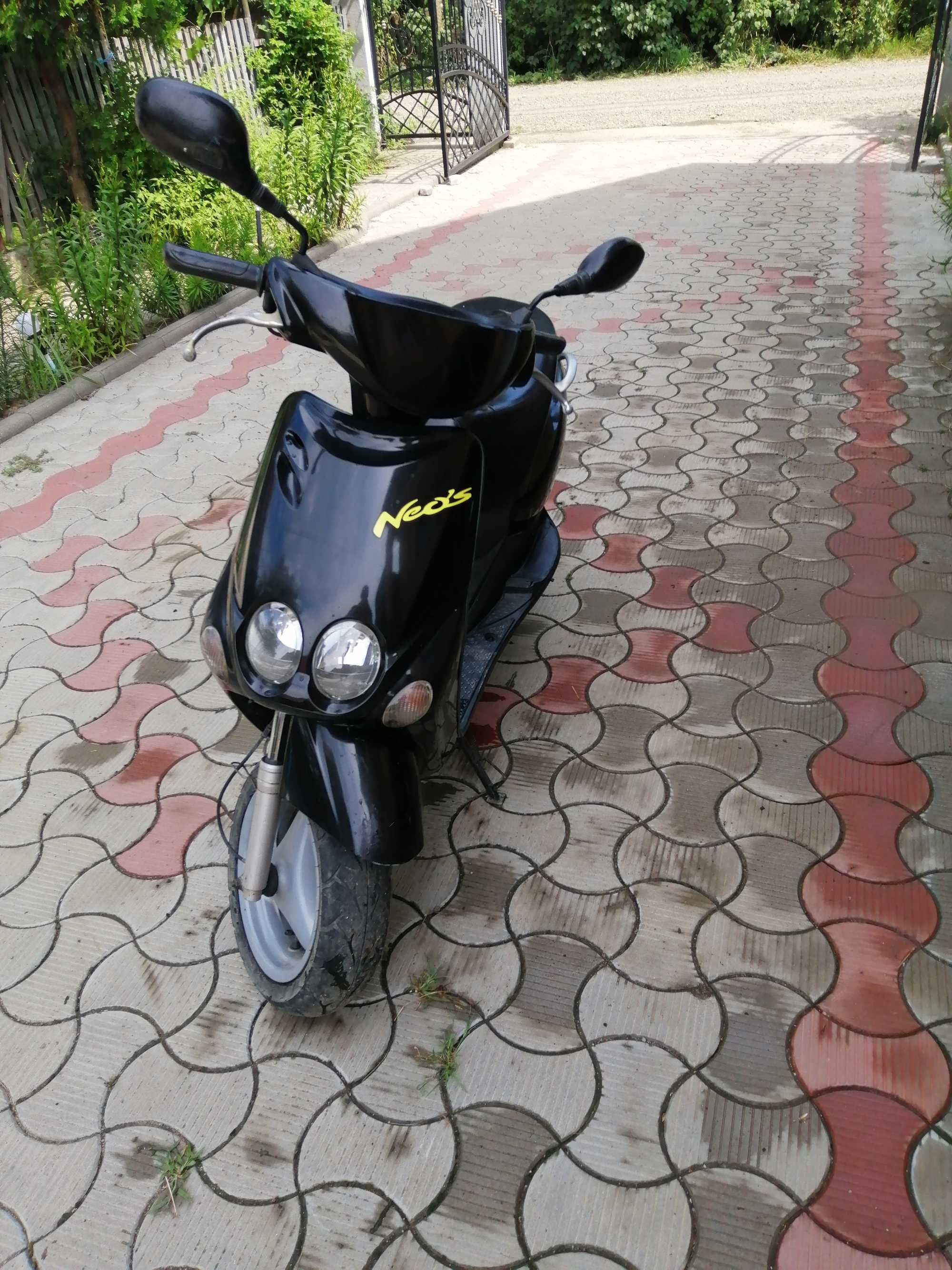 Scuter Yamaha Neo's 49cm