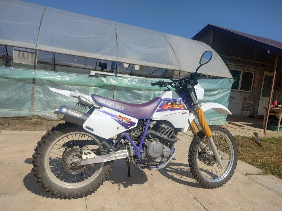 Suzuki DR 350 enduro