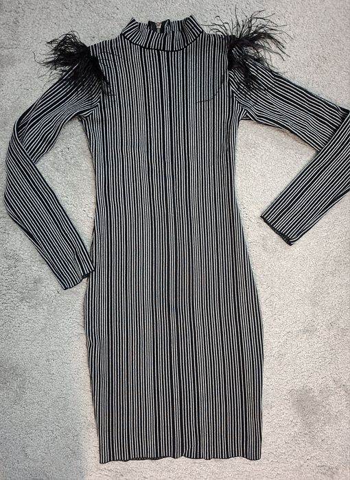 Спортно- елегантна рокля