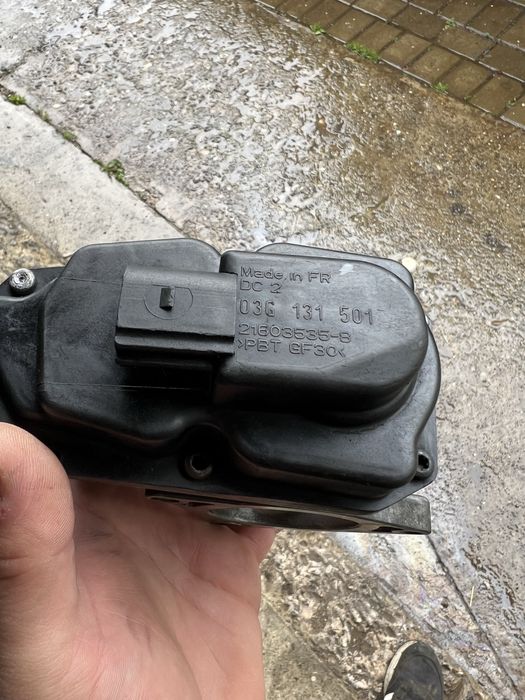 Supapa EGR Volkswagen Passat B6 2.0 TDI BKP BKD 140 cp