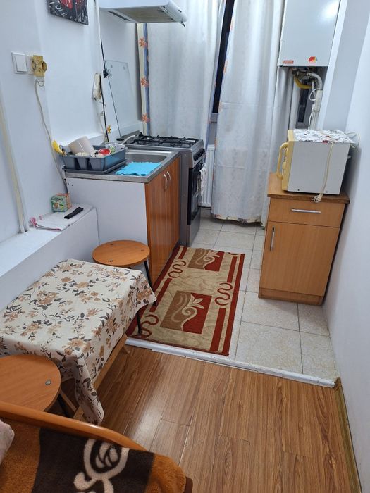 Garsoniera confort sporit, et 3  str.Muncii Burdujeni