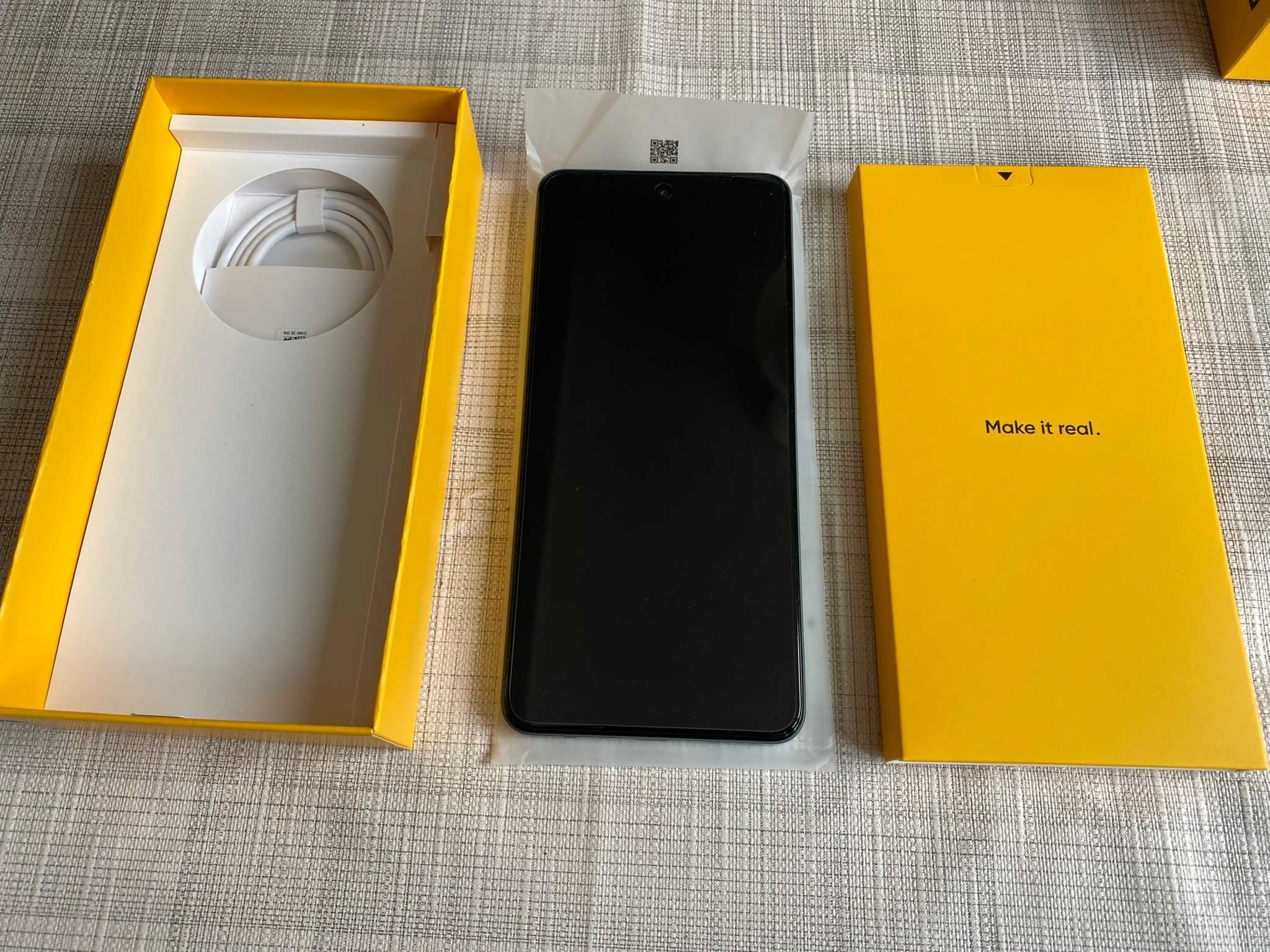 *ЧИСТО НОВ* Realme 12 , 256 GB, RAM 8 GB, 5G *3 години гаранция*