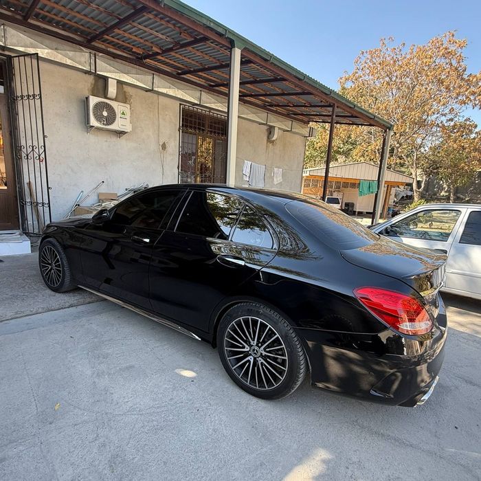 Mercedes Benz C 300