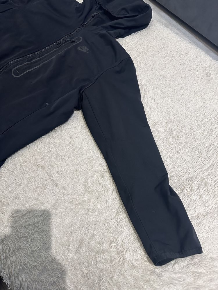 ветровка nike tech fleece