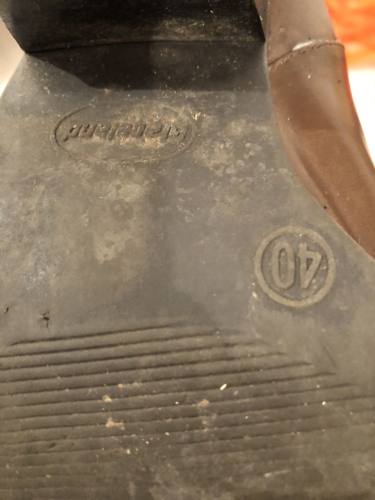 Cizme ciocate nr40