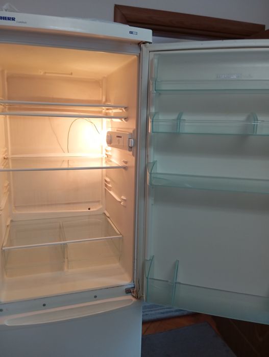 Хладилник с фризер Либхер