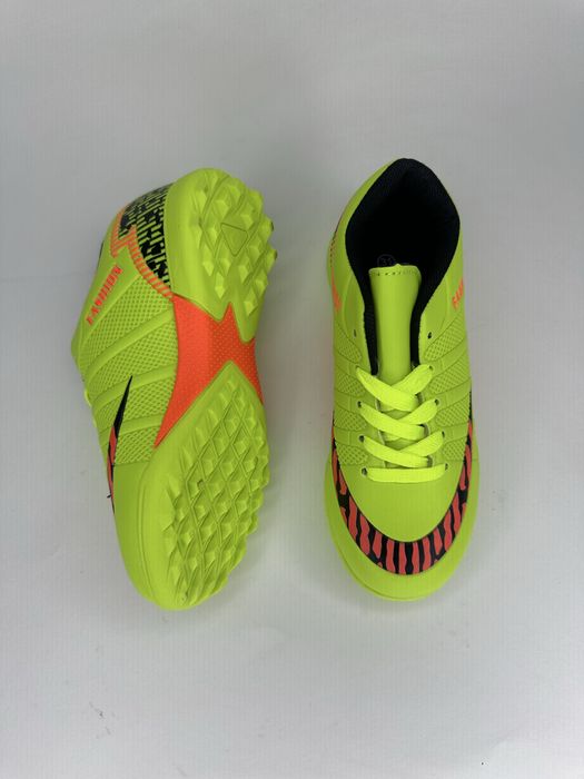 Bolalar Uchun Futbol Sarakanoshka razmer 31/36