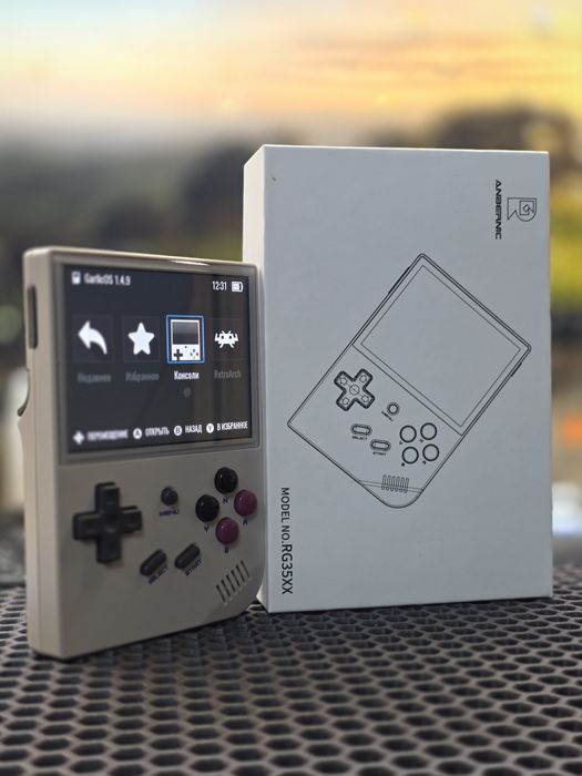 Игровая консоль ambernic rg35xx