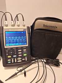 Osciloscop 4 canale 200MHz Tektronix, THS3024