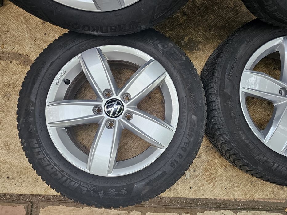 Jante aliaj 16" Skoda/Volkswagen/Seat cu anvelope iarna M+S 205/60/16