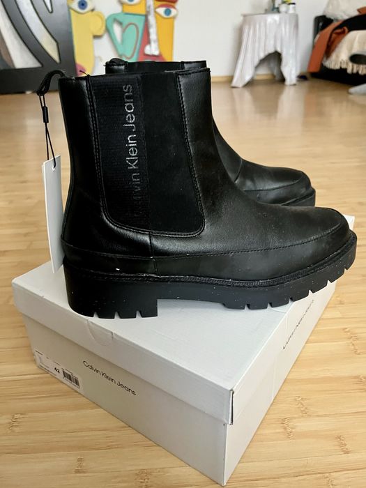 Ghete Calvin Klein Combat Mid Chelsea Boot