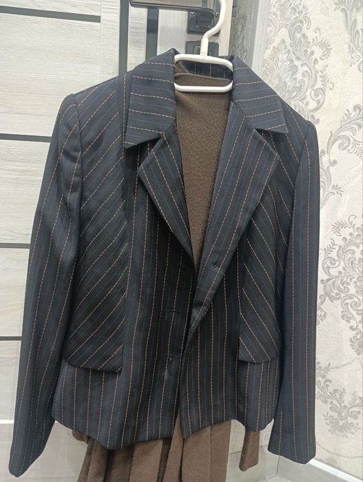 пиджак с полосками