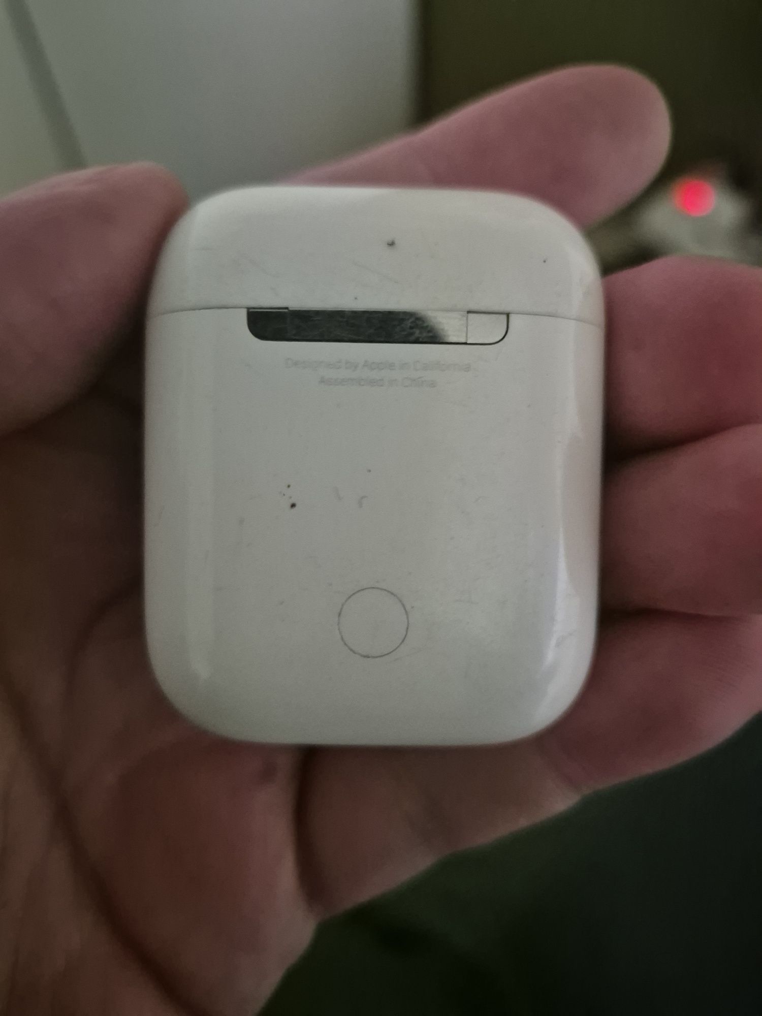 Apple airpods 2 cable charging case