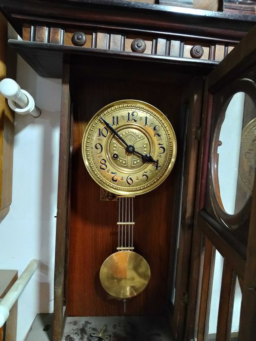 Часы настенные старинные F.M.S. Frederic Maute, около 1895 года,