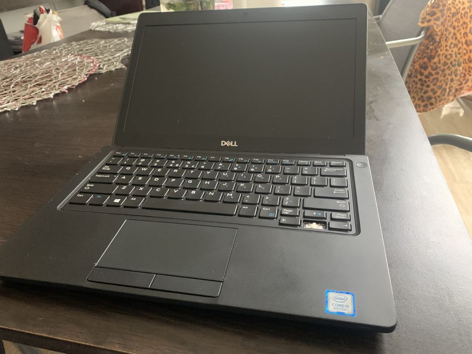Vand laptop Dell