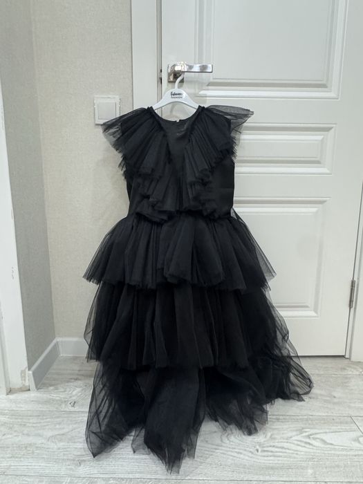 Продам бальное платье