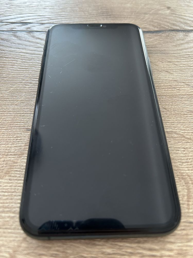 Iphone 11 pro, памет 64GB