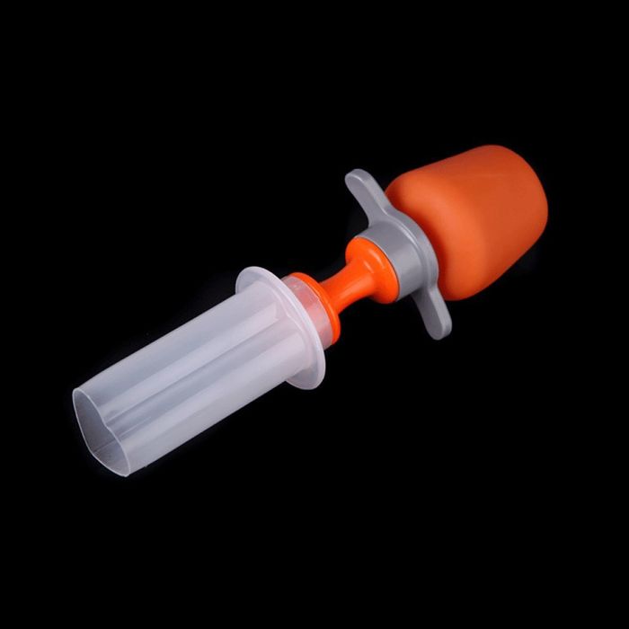 Уред за декоративно рязане на плодове и зеленчуци в различни форми P o