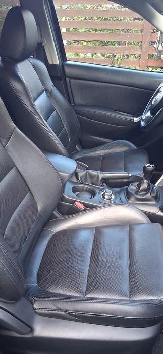 Vând Mazda CX-5 în stare bună atât tehnic  cât și estetic